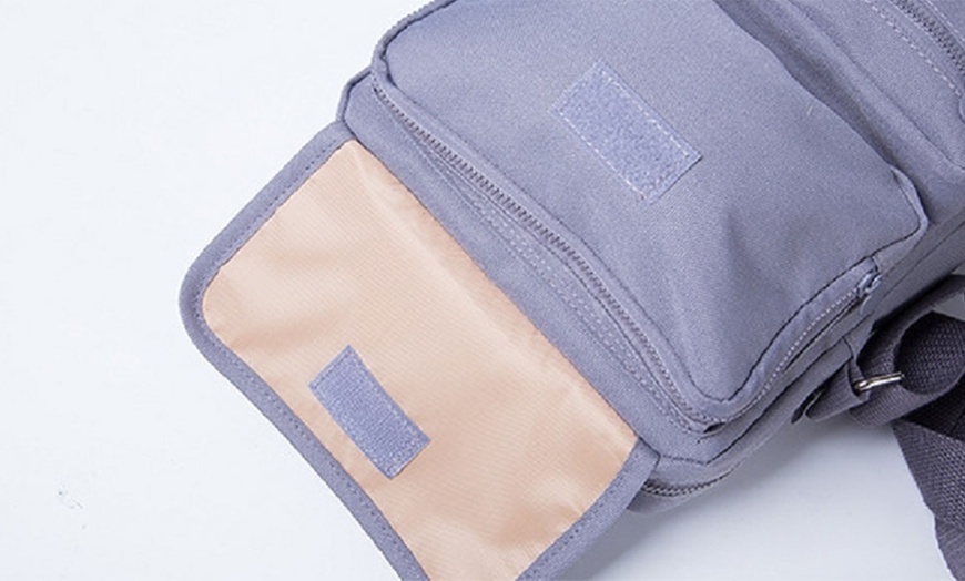 Image 8: Multi-Compartment Travel Bag