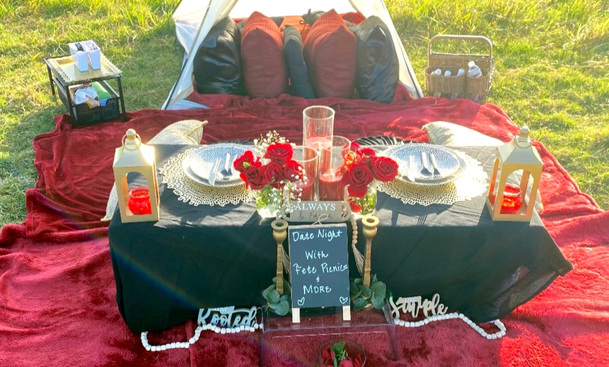 Image 8: Unforgettable Luxury Picnics with Personalized Touch