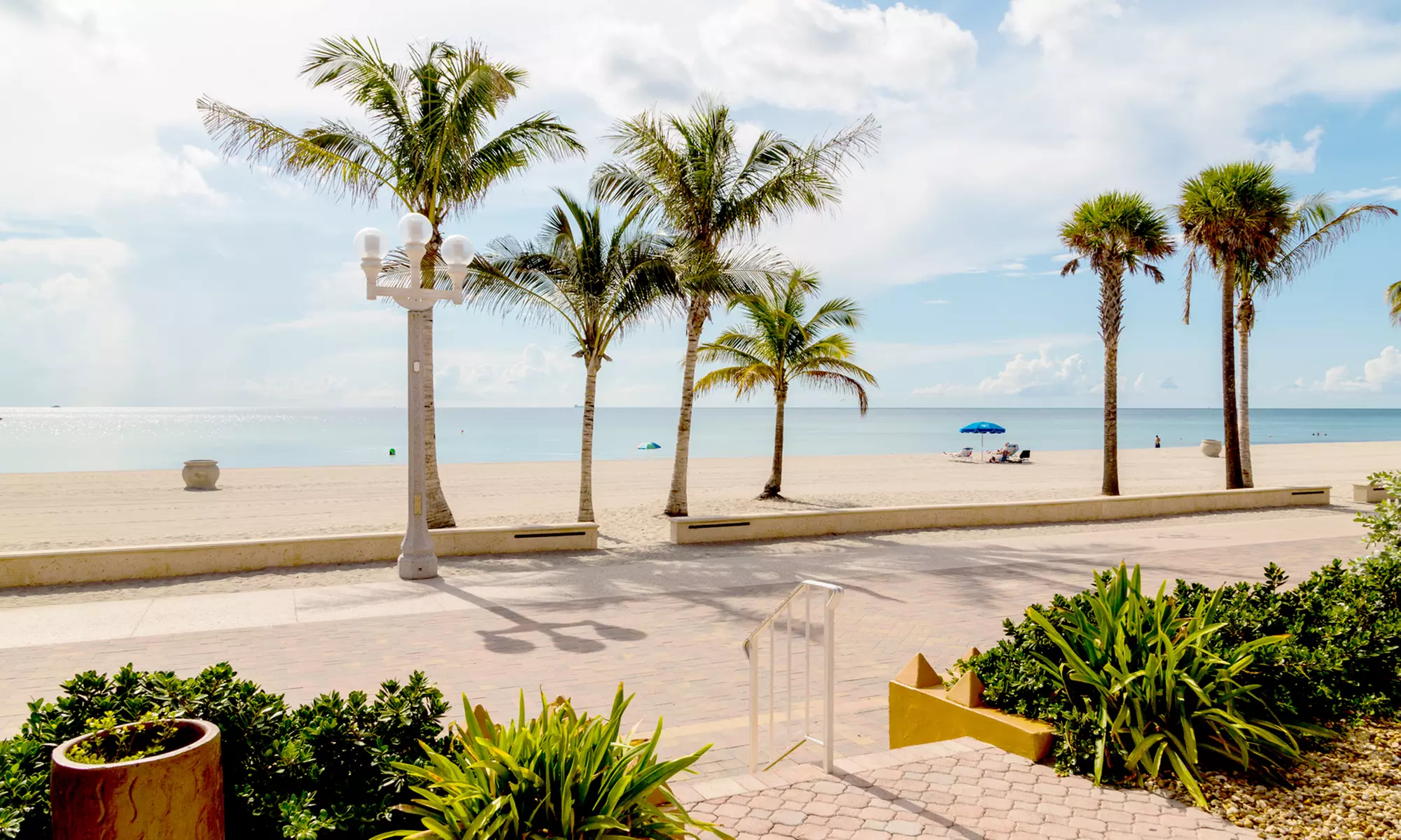 Stay at Riptide Hotel in Hollywood, FL, with Dates into July - Primary Image