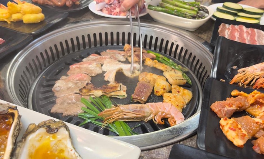 Image 4: Buffet coreano a la carta para 2 o 4 personas en Korean BBQ Madrid