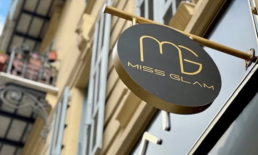 Image 3: Offrez à votre visage un soin éclat et détente à Nice