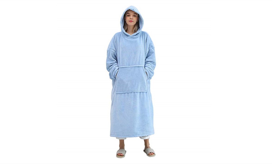 Image 8: Oversized Flannel Blanket Hoodie