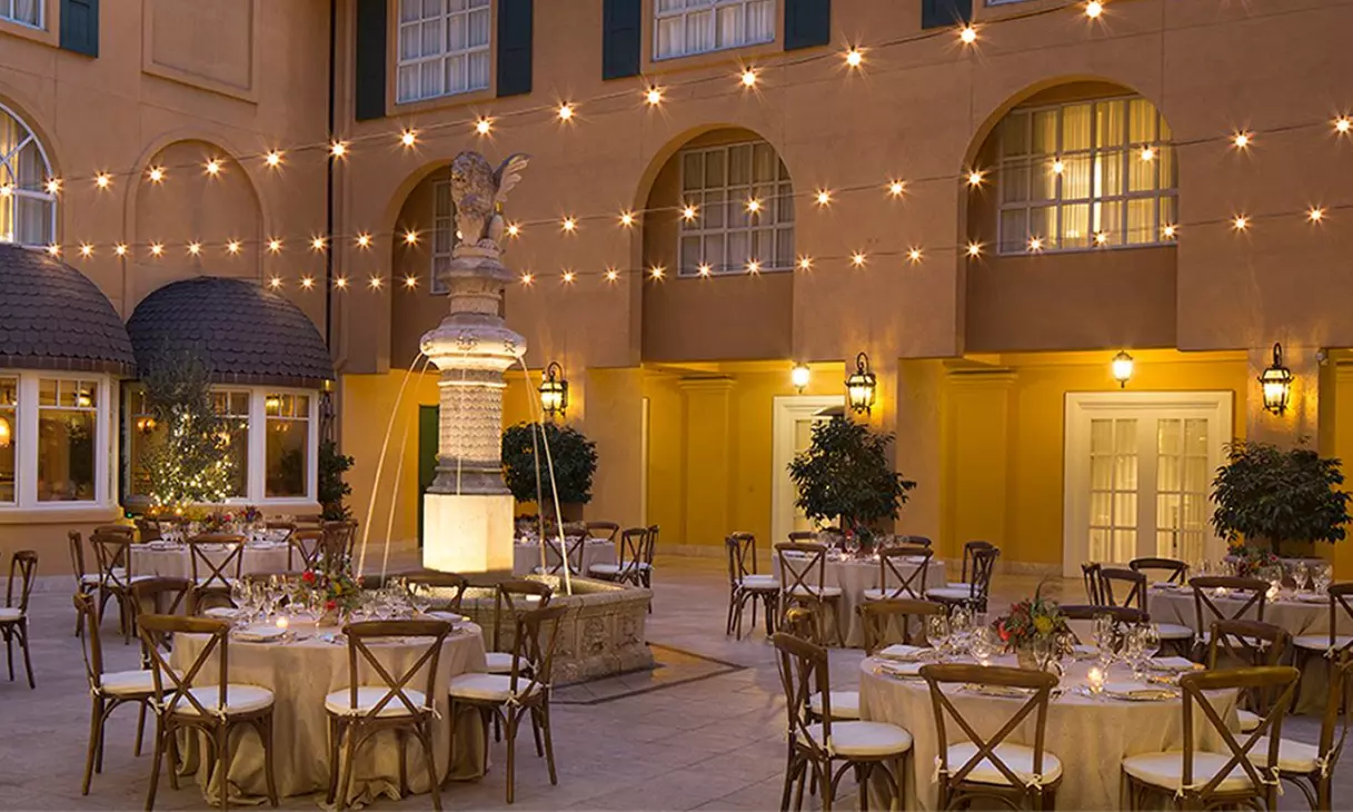 Indulge in a 4-Star Lafayette Park Hotel & Spa in SF Bay Area with Wine. Book now! - Second Medium