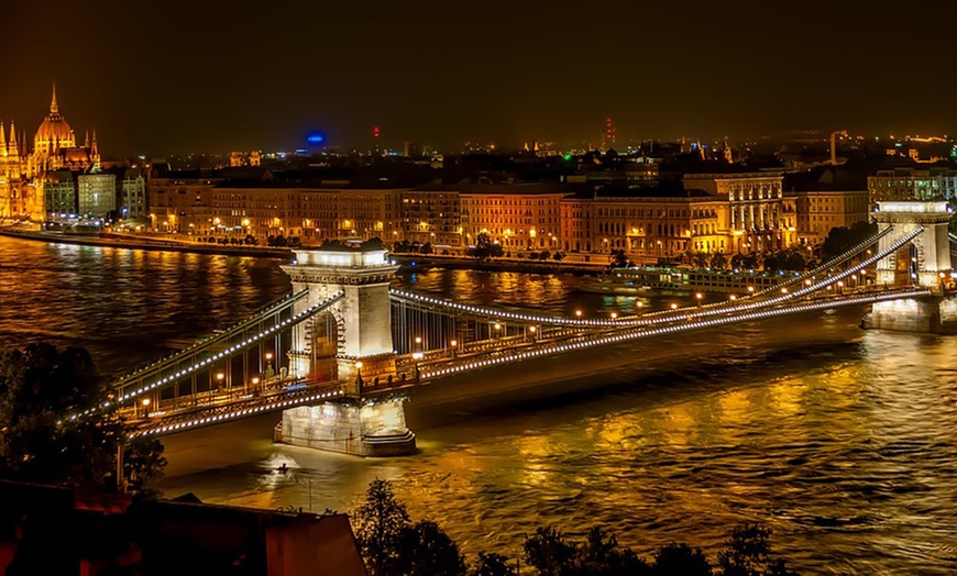 Image 5: ✈ Prague and Berlin or Budapest: 4 or 6 Nights with Flights