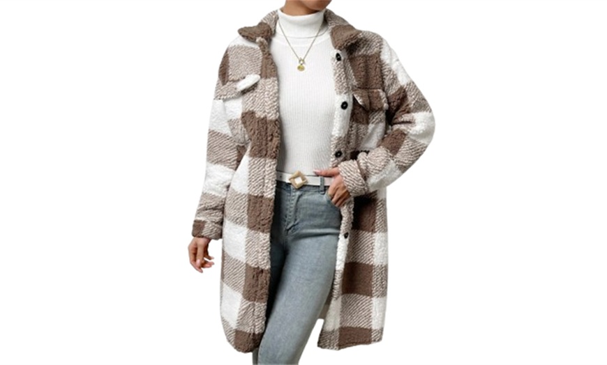 Image 3: Women's Plaid Teddy Long Sleeved Coat 