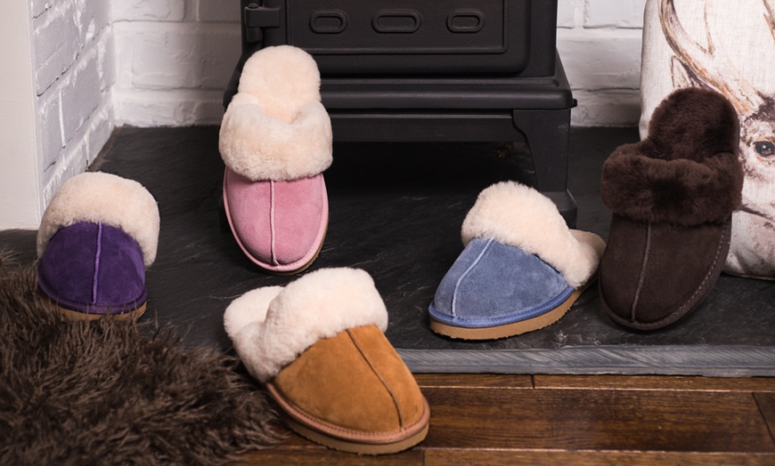 Image 2: Women's Sheepskin-Lined Slippers