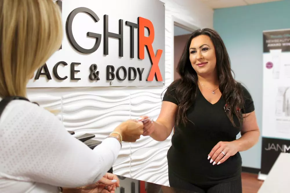 Body Contouring at LightRx