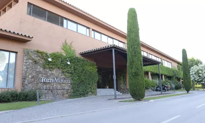 ¡Sumérgete en el relax! ¡Acceso al circuito de aguas para 1, 2 o 4!