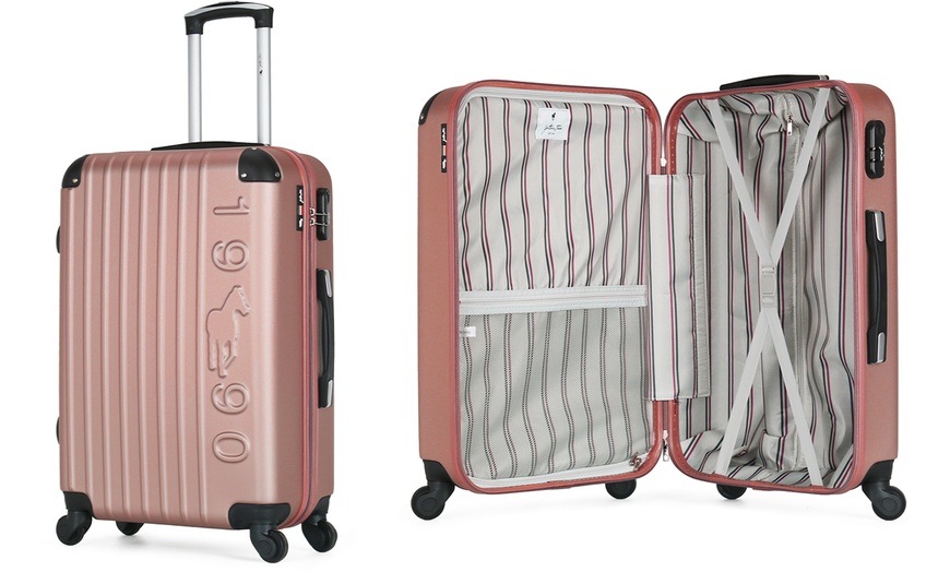 Image 19: Set of Three Porter Suitcases