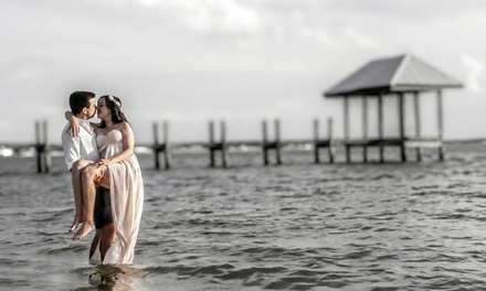 60-Minute Engagement Photo Session with Package - Taylor Jackson