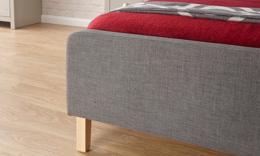 Image 4: Fabric Bedstead