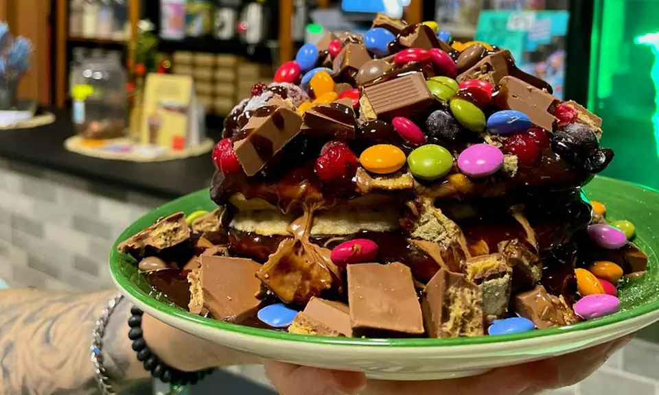 Disfruta de una variedad de platos saludables con opción a smoothies exclusivos con hasta 50% de descuento - Primary Image