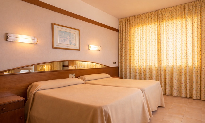 Image 8: Famille : ESPAGNE ⛱️ | Santa Susanna - Hôtel Royal Sun 4*