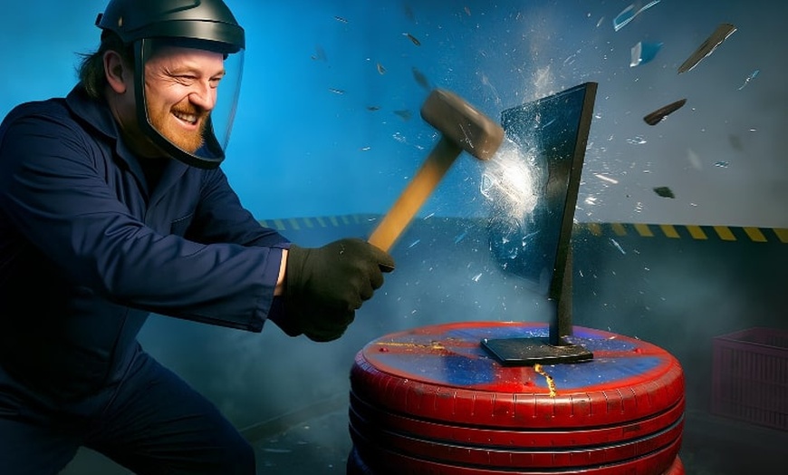 Image 1: 45 Min. Zerstörungsraum nach Wahl für bis zu 3 Personen