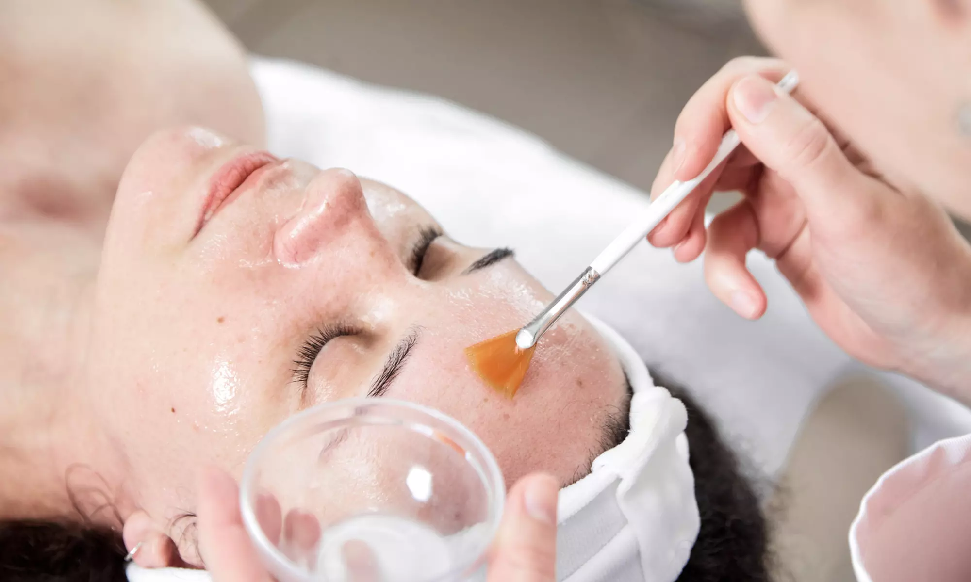 Up to 40% Off on Refresh with a 60-minute deep cleansing facial at Revive Medical Spa - Primary Image