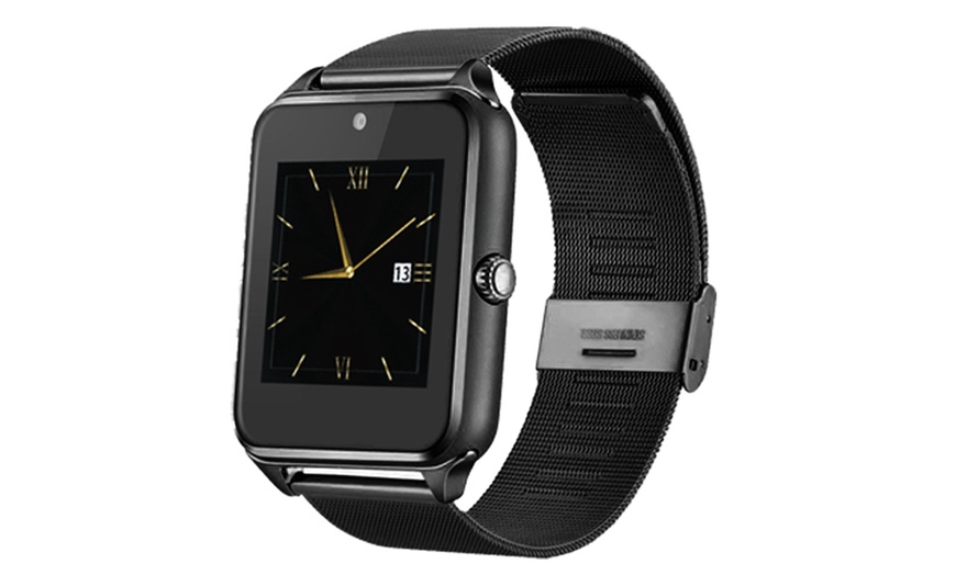 Image 2: Milanese Strap Smartwatch