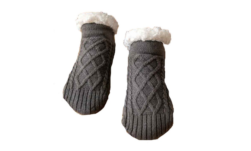 Image 3: Women's or Men's Thick Warm Slipper Socks