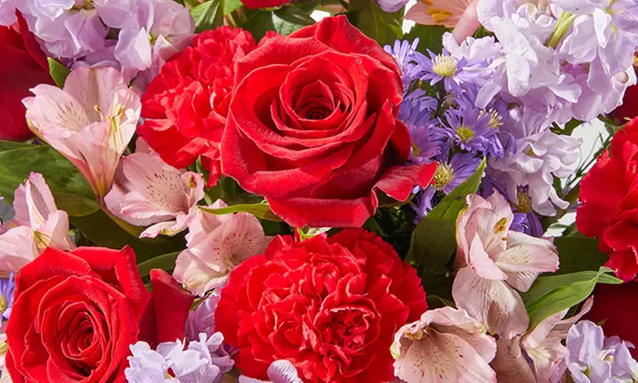 FTD Same Day Holiday Seasonal Bouquets Up to 27% Off