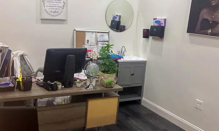 One or Four Basic, Deep Cleansing, Acne, or Signature Facial