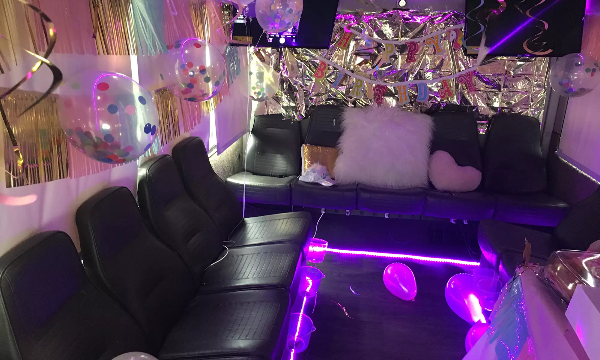Experience Trap Tours of Atlanta with Fun Bus Tours for Kids and Adults, Enjoy Up to 37% Off Entertainment Options - Second Medium