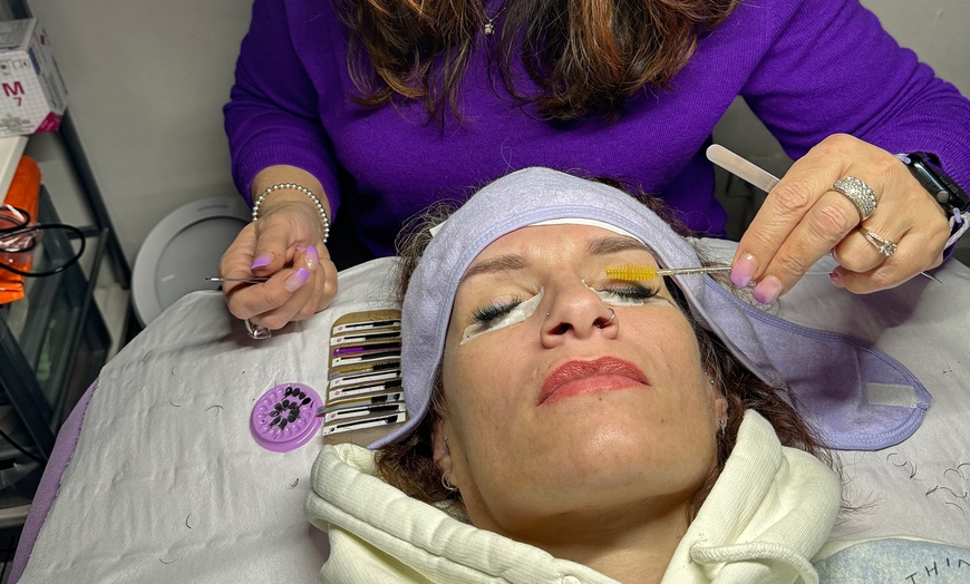 Image 6: Extensions de cils volume naturel ou glamour avec MAQUI PERMS SABRINA