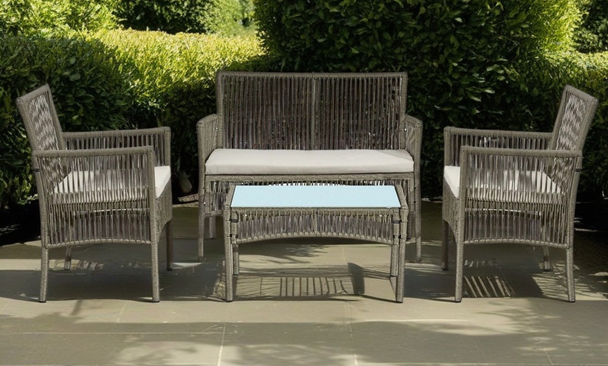 Image 3: Verona Four-Piece Rope Garden Furniture Set
