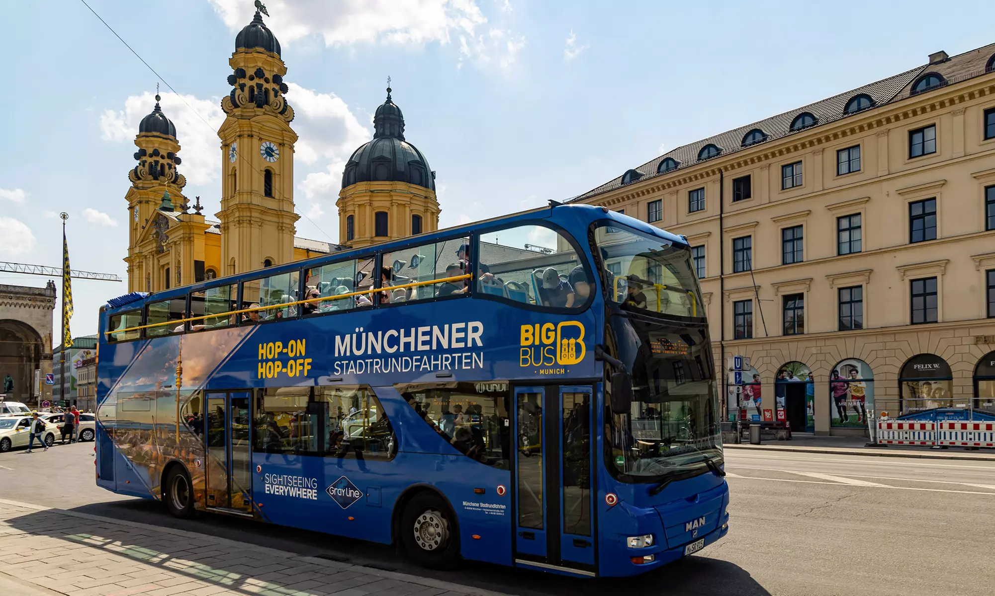 Entdecke Münchens Highlights im Doppeldecker-Bus für Kind/Erwachsenen