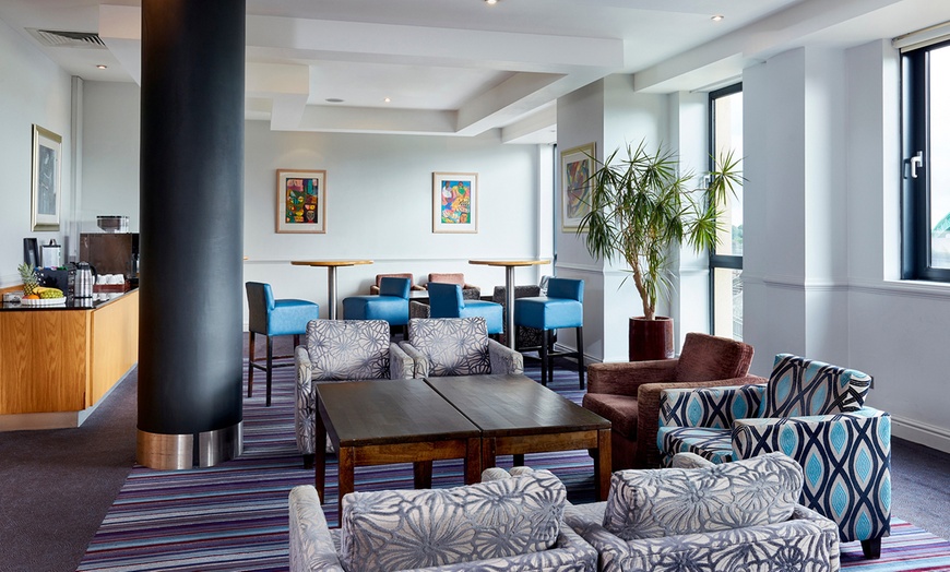 Image 7: Newcastle: 4* Stay with Breakfast and Prosecco