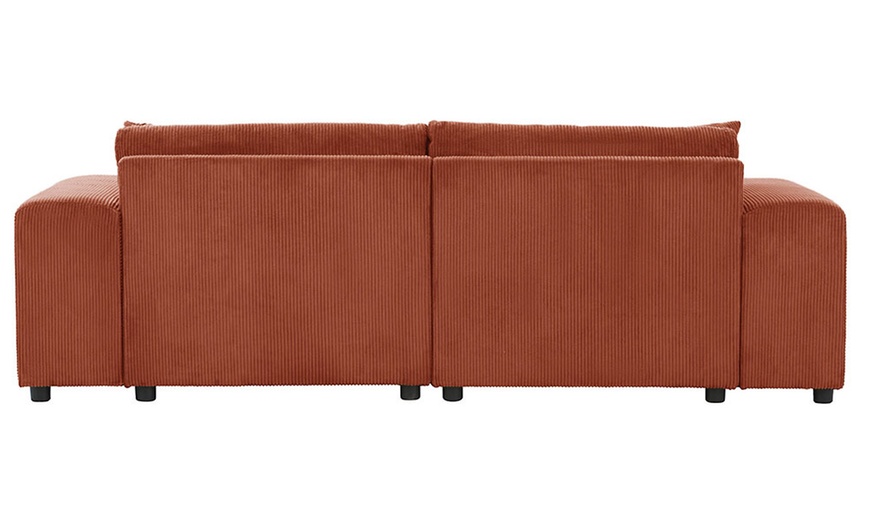 Image 35: Canapé d'angle réversible 3 places "Jambi" de Kocoon en velours côtelé