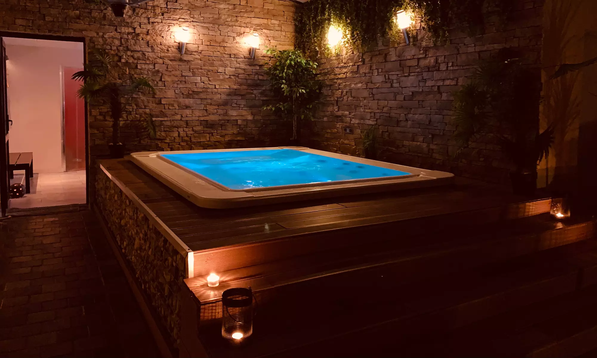 SPA en Espace Tropical 2 p chez Volupto SPA  29% de réduction