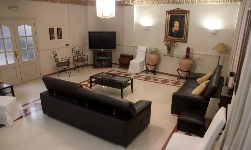 ✈ Seville: 2–4 Nights with Stay and Return Flights