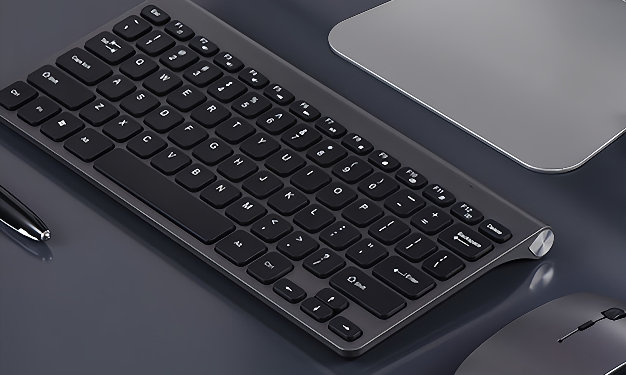 Kabellose Tastatur und Maus