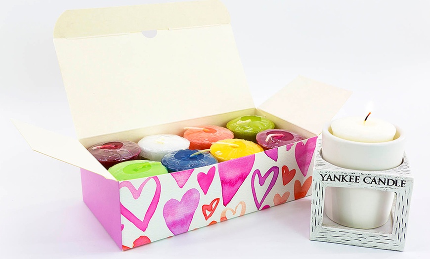 Image 7: Yankee Nine-Piece Gift Set