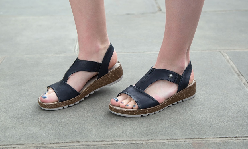 Image 6: Gluv Barra Sandals