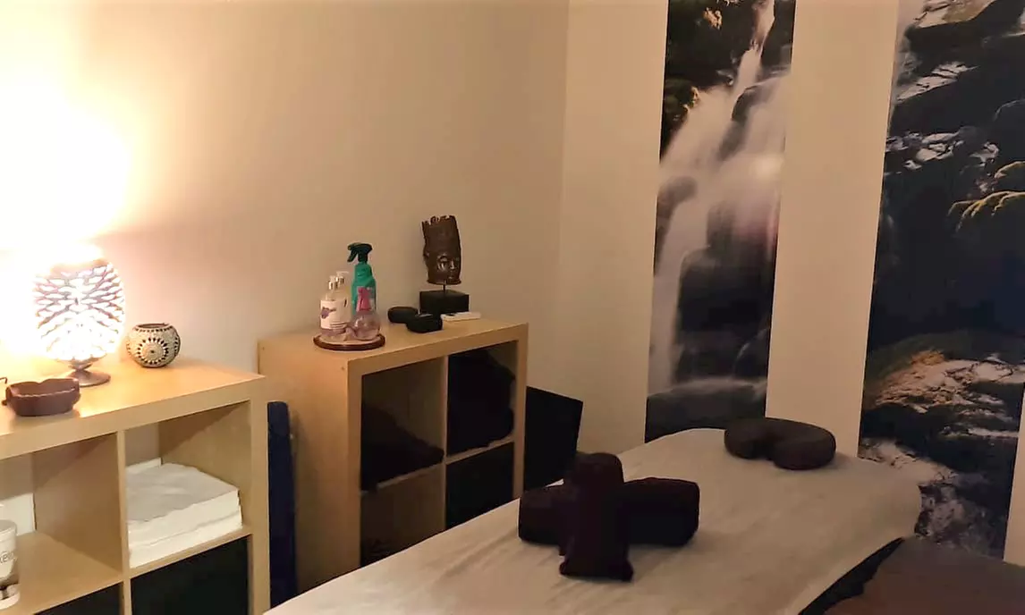 Masaje relajante en el Centro Quiromasaje Vicky Martín