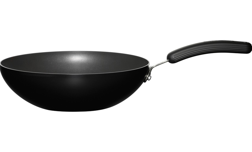 Image 4: Circulon Stir Fry and Glass Lid