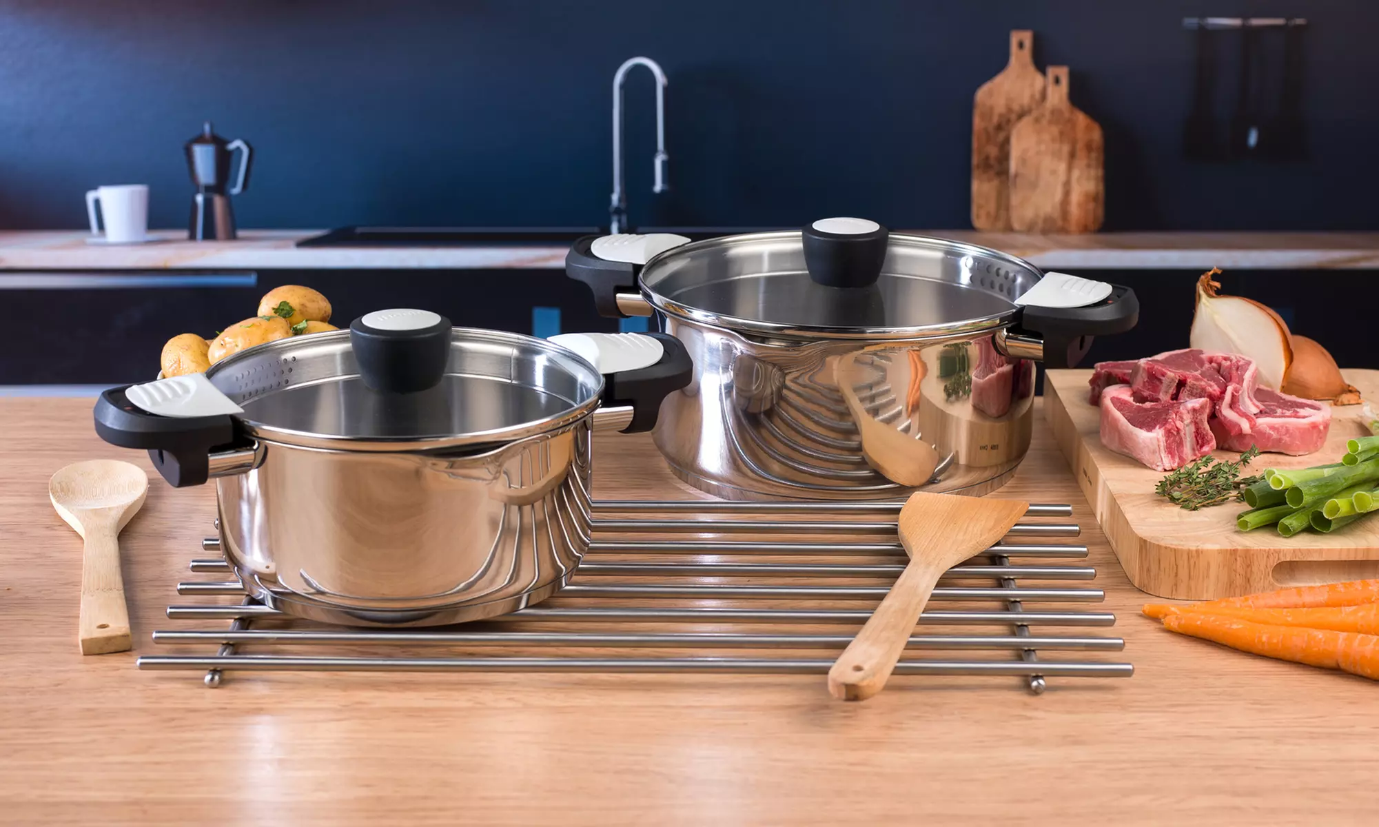 Set de 2 faitouts en acier inoxydable avec couvercle de la marque Thomas Rosenthal - Primary Image