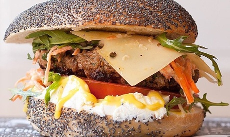 Menus bagel en forme, équilibré ou athlète pour 2 personnes, dès 17,90 € Chez Docteur Auguste Grands Boulevards