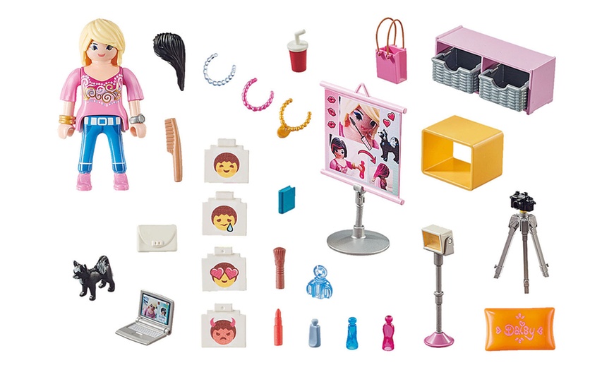 Image 2: Playmobil Social Media Star Toy Gift Set 