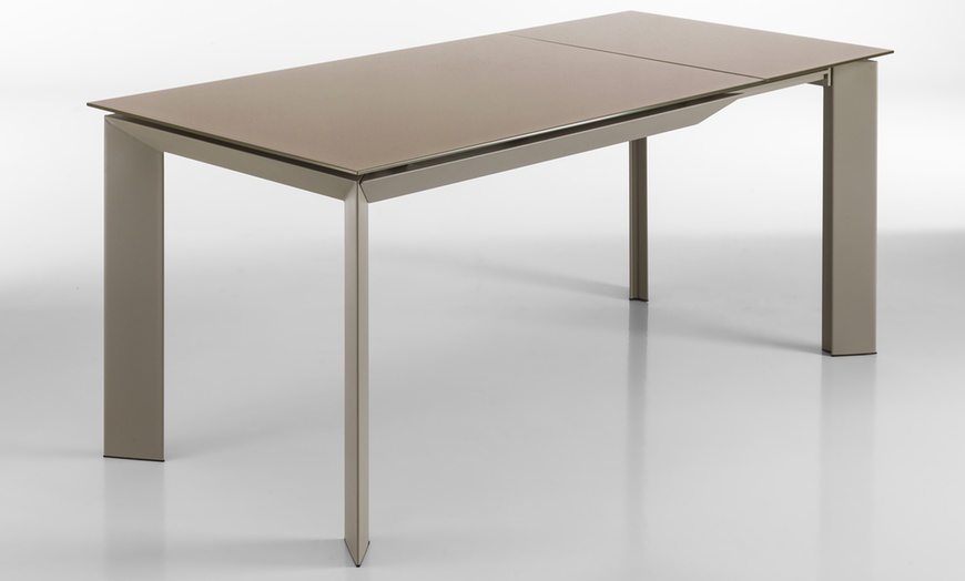 Image 11: Uitschuifbare tafel, verschillende modellen