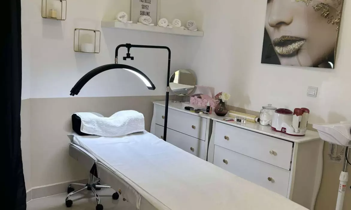 Évasion japonaise : l’art du head spa pour une détente absolue