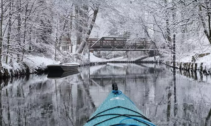 3 Std. Winter-Paddeln im Spreewald mit Glühwein für 2 o. 4 Personen - Traumhafte Natur genießen (bis 40% sparen) - Primary Image
