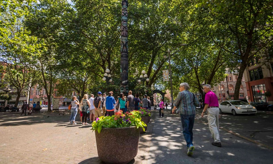 Image 11: Tales & Tranquility – A 3 Hour Live Guided Tour of Seattle's Stories