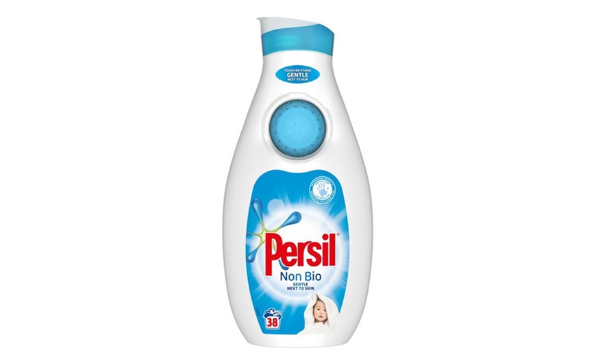 Image 8: Persil Small and Mighty Liquid