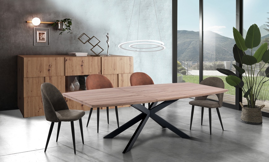 Image 1: Mesa de comedor extensible modelo Queens, de Oresteluchetta