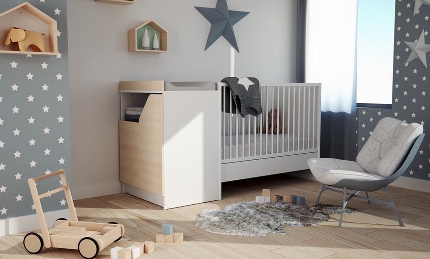 Image 6: AT4 Baby Crib with Changing Unit and Optional Mattress