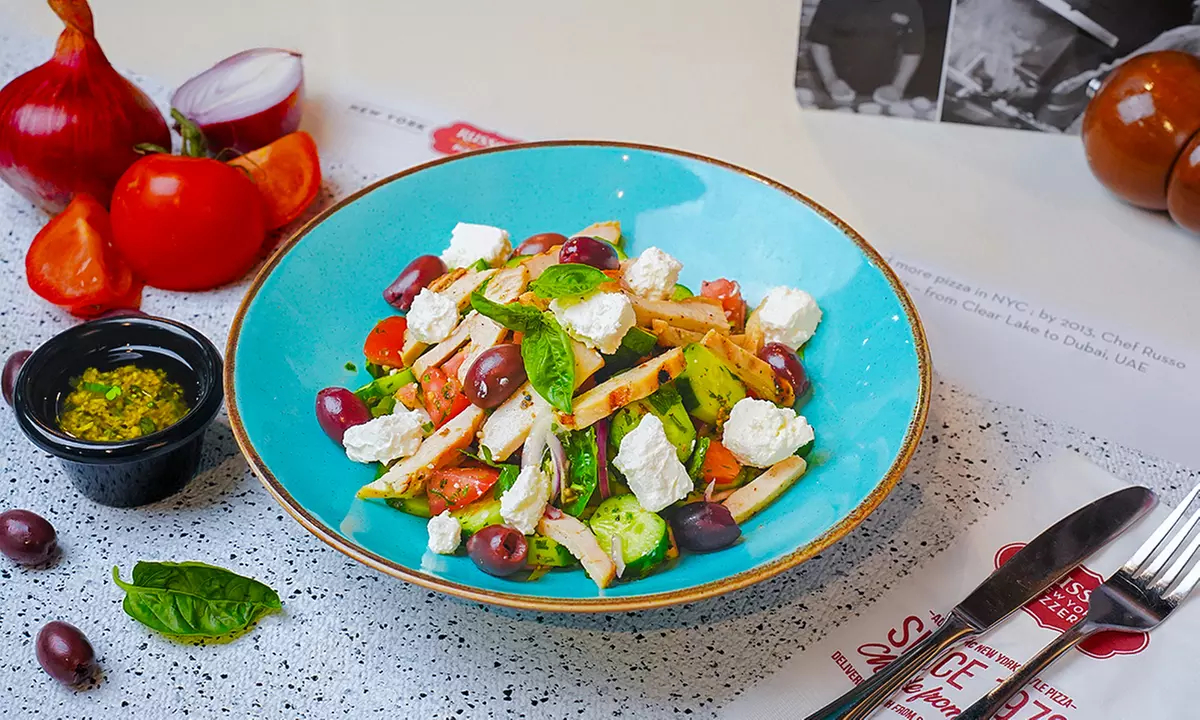 AED 50, AED100, or AED 200 Spend Toward Food and Soft Drinks & Water