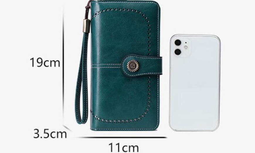 Image 16: RFID-Blocking Wallet for Women 