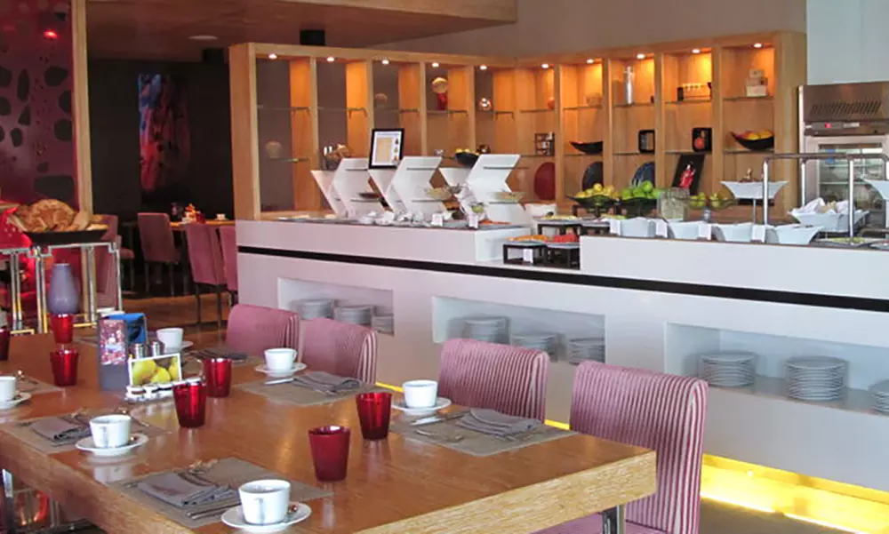 5* Saturday Brunch and: Child (AED 137) or Adult (AED 274)