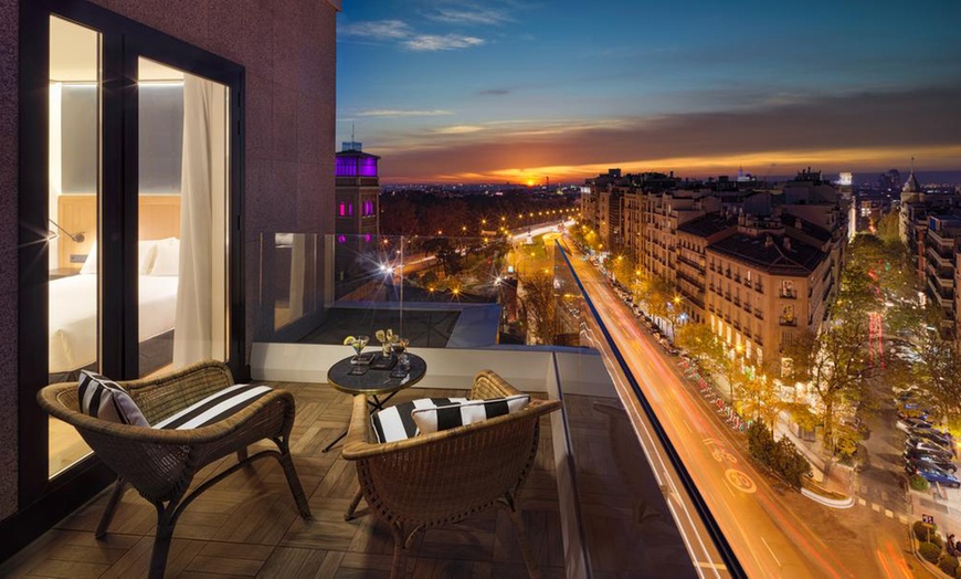 Image 12: Madrid: habitación doble o twin con desayuno para 2 personas